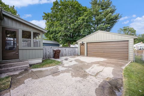 A home in Plainfield Twp