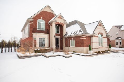 A home in Macomb Twp