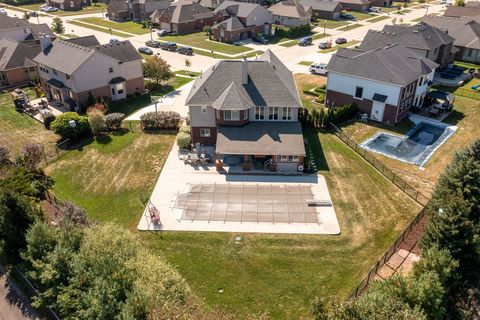 A home in Macomb Twp