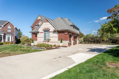 A home in Macomb Twp