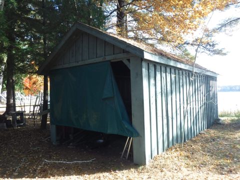 A home in Greenbush Twp