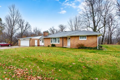 A home in Hartford Twp