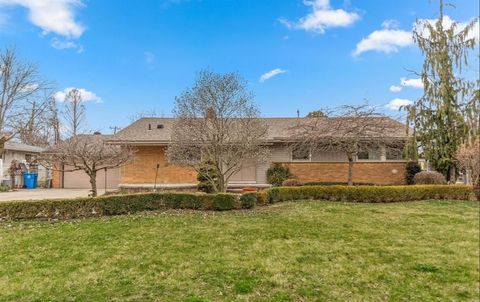 A home in Dearborn Heights