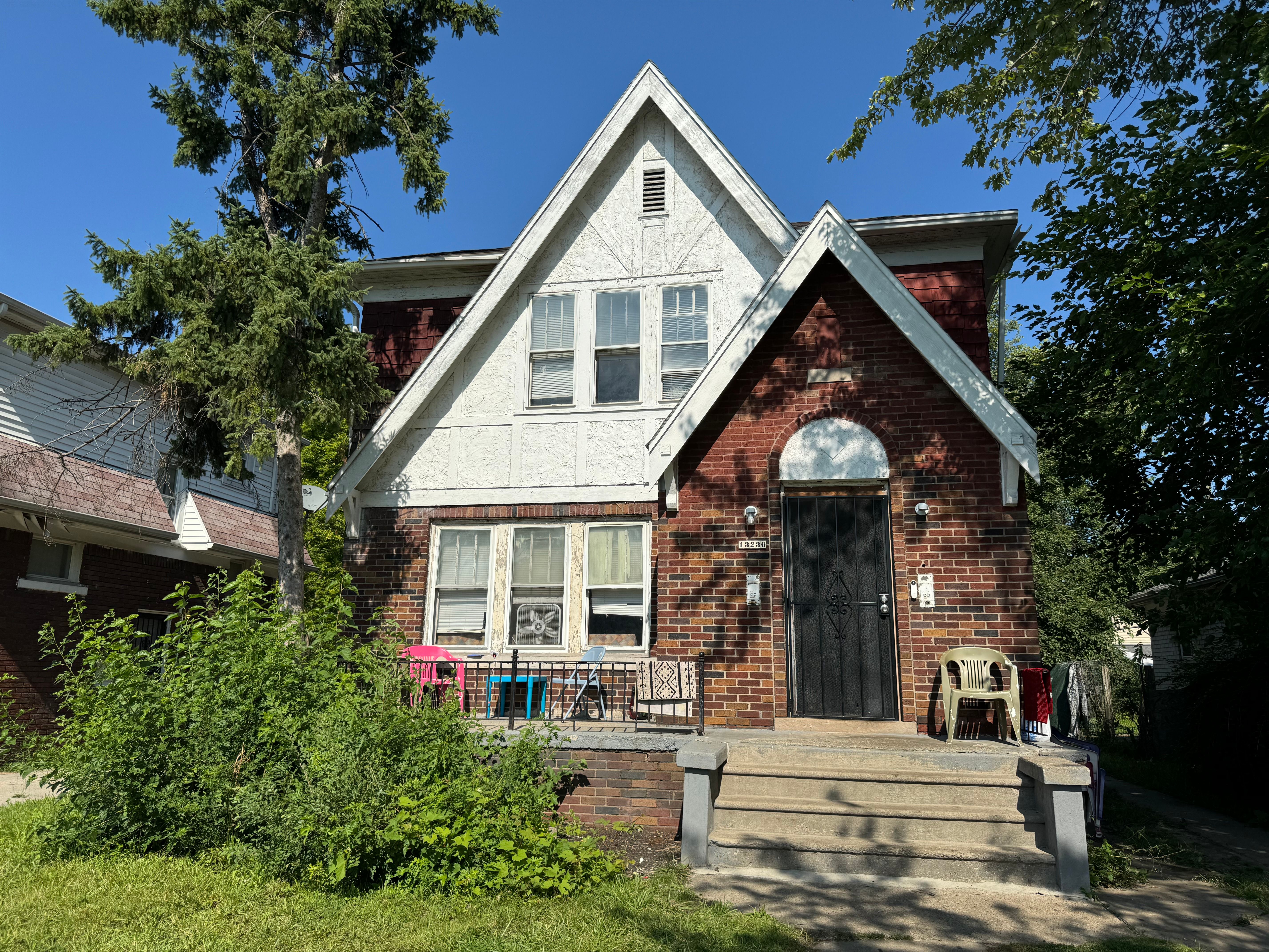 Photo 1 of 8 of 13230 PREST Street house