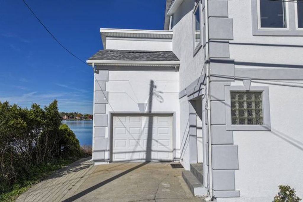 listing image 30