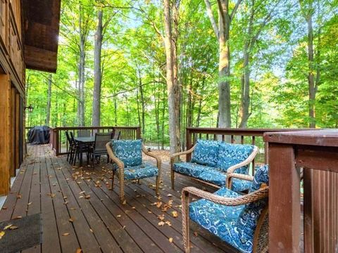 A home in Custer Twp