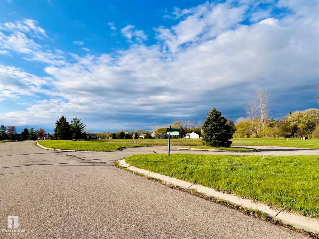 Forest Creek West Drive