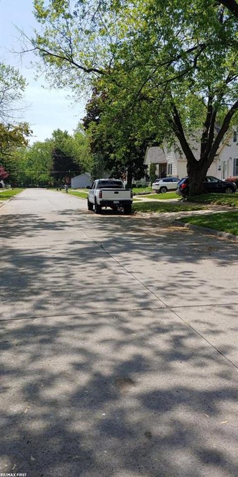 A home in Dearborn Heights