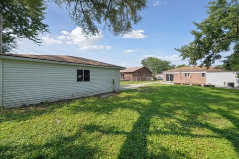 A home in Warren