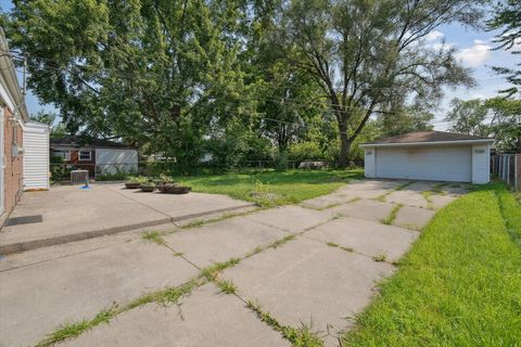 A home in Warren