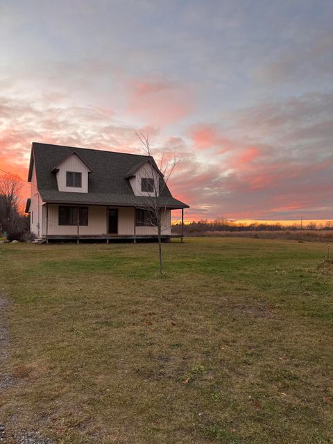 A home in White River Twp