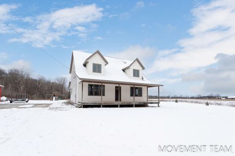 A home in White River Twp