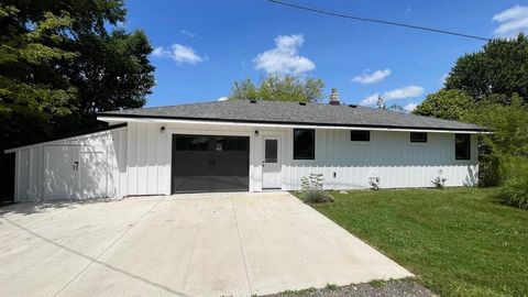 A home in Maple Valley Twp