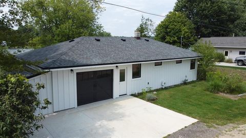 A home in Maple Valley Twp