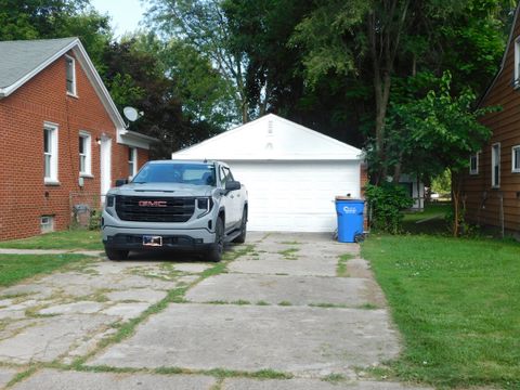 A home in Warren