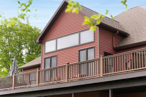 A home in Rose Lake Twp