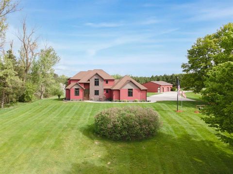 A home in Rose Lake Twp