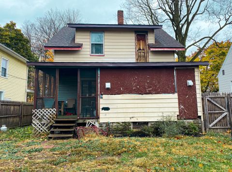 A home in Niles