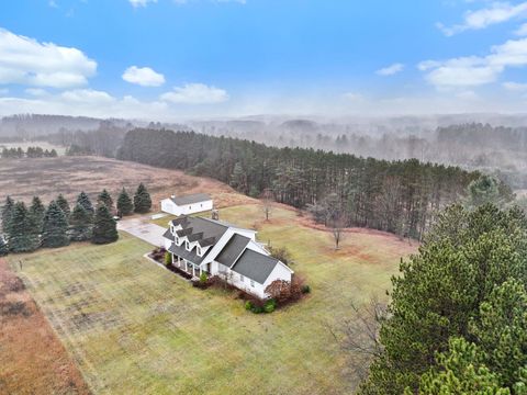 A home in Burdell Twp