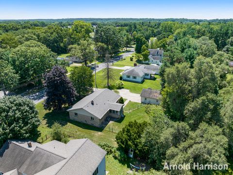 A home in Plainfield Twp