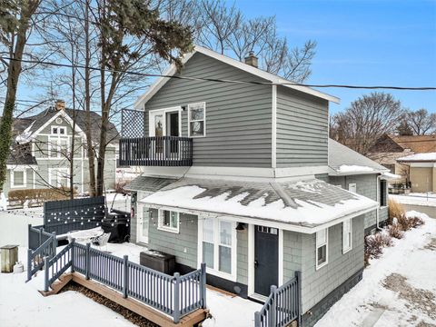 A home in South Haven