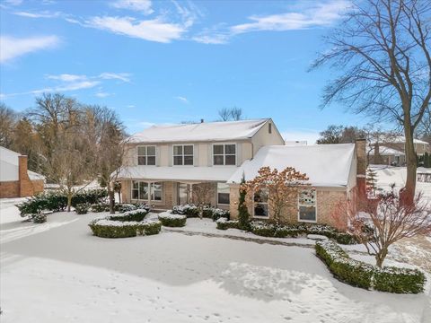 A home in WestBloomfieldCharterTownship_Oakland