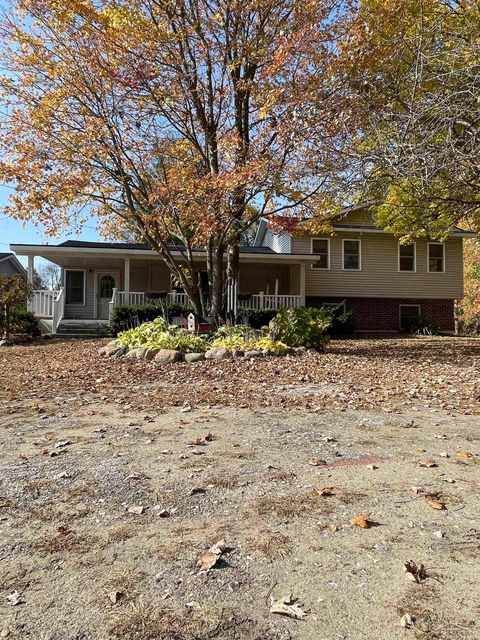 A home in Swan Creek Twp