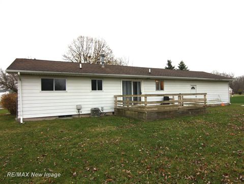 A home in Saginaw Twp