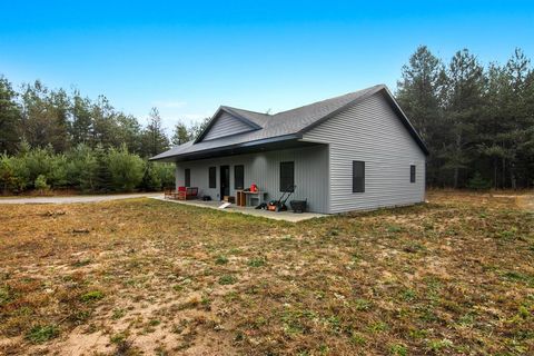 A home in Kalkaska Twp