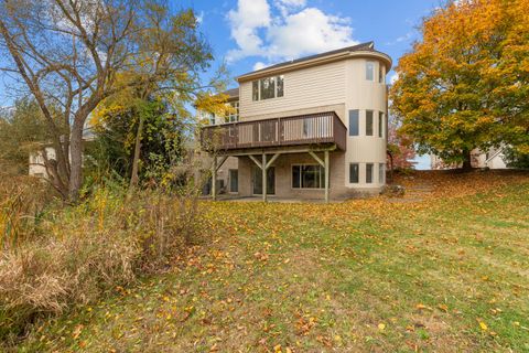 A home in West Bloomfield Twp