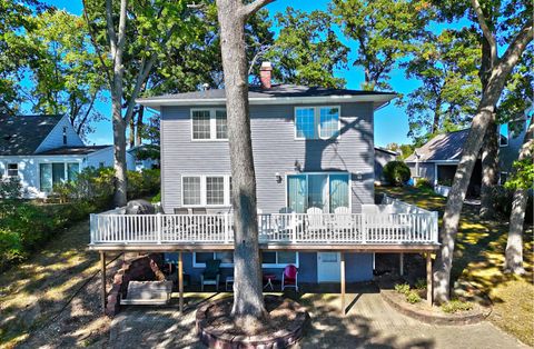 A home in Silver Creek Twp