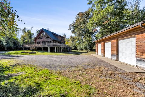 A home in Liberty Twp-Jackson