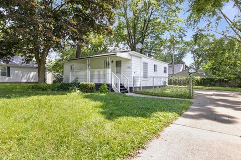 A home in Dearborn Heights