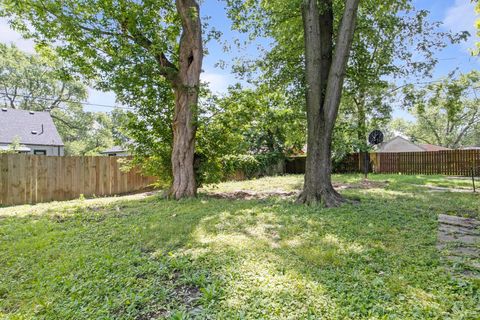 A home in Dearborn Heights