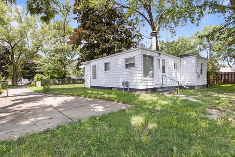 A home in Dearborn Heights