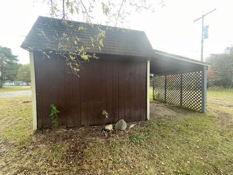 A home in Deerfield Twp