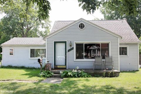 A home in Warren