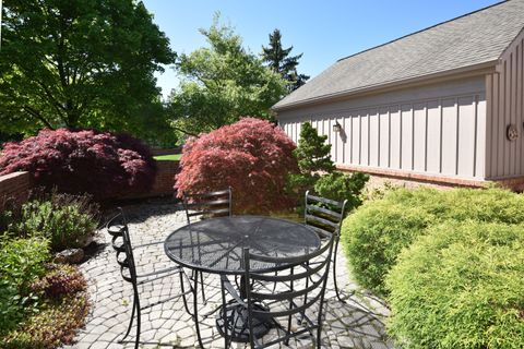 A home in Farmington Hills