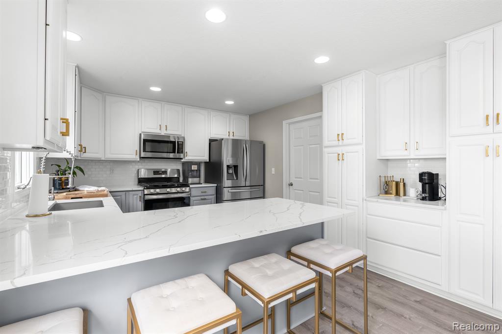 AtlasTownship_Genesee, Michigan 48438, United States, 3 Bedrooms Bedrooms, ,3 BathroomsBathrooms,Residential,Pending,13383