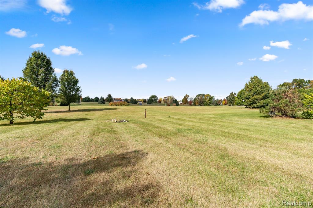 AtlasTownship_Genesee, Michigan 48438, United States, 3 Bedrooms Bedrooms, ,3 BathroomsBathrooms,Residential,Pending,13383