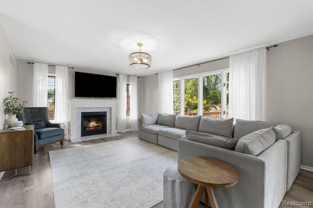 AtlasTownship_Genesee, Michigan 48438, United States, 3 Bedrooms Bedrooms, ,3 BathroomsBathrooms,Residential,Pending,13383