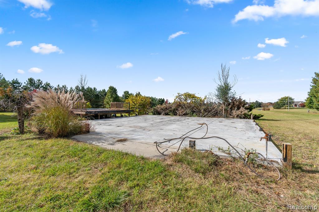 AtlasTownship_Genesee, Michigan 48438, United States, 3 Bedrooms Bedrooms, ,3 BathroomsBathrooms,Residential,Pending,13383