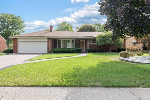 A home in Dearborn Heights