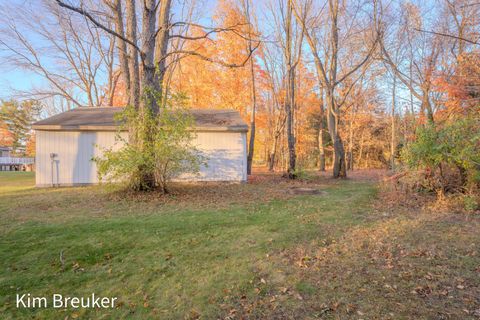 A home in Allendale Twp