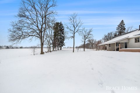 A home in Bowne Twp