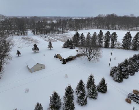 A home in BerrienTownship_Berrien