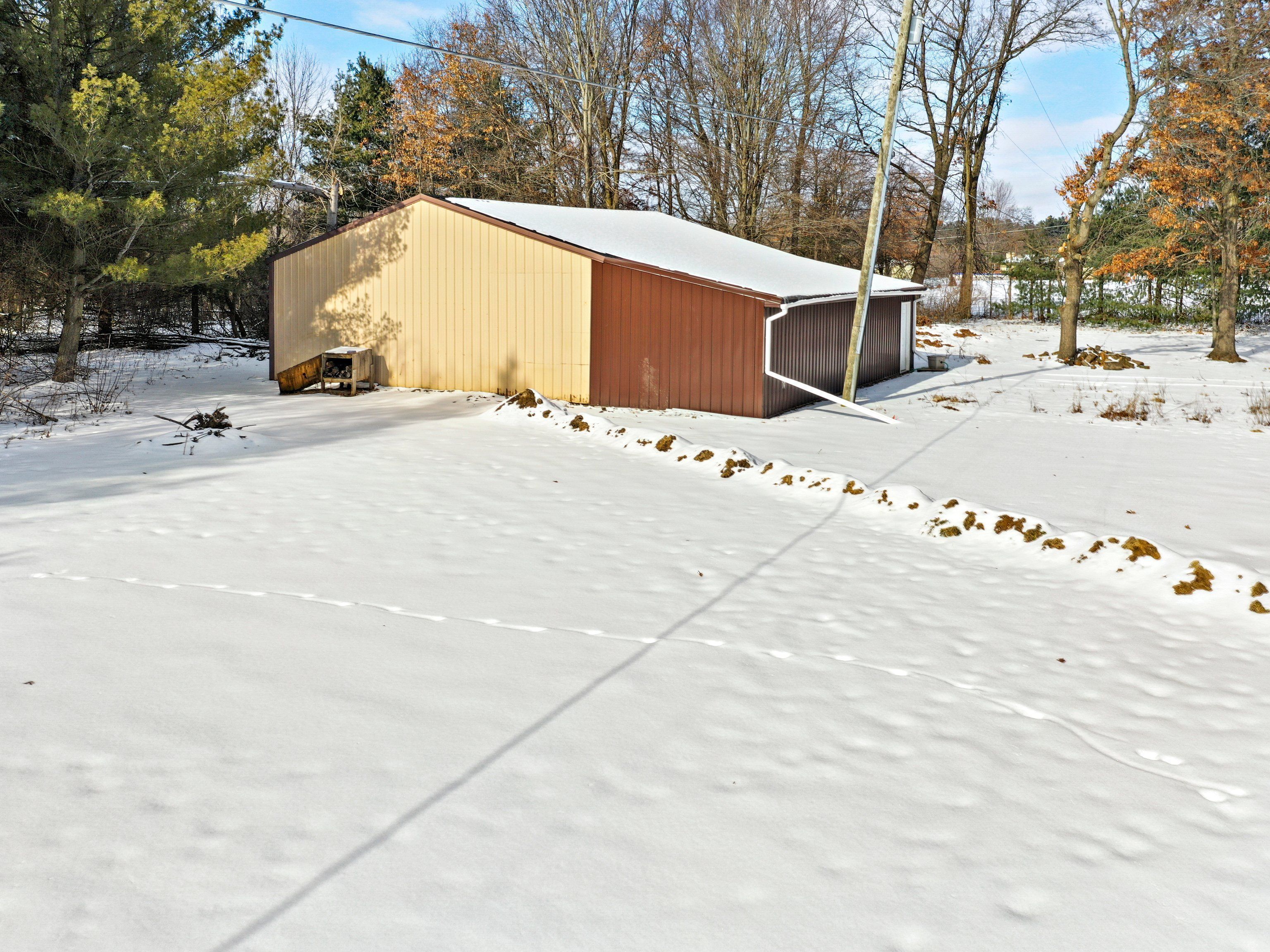 2185 ARMOND Road