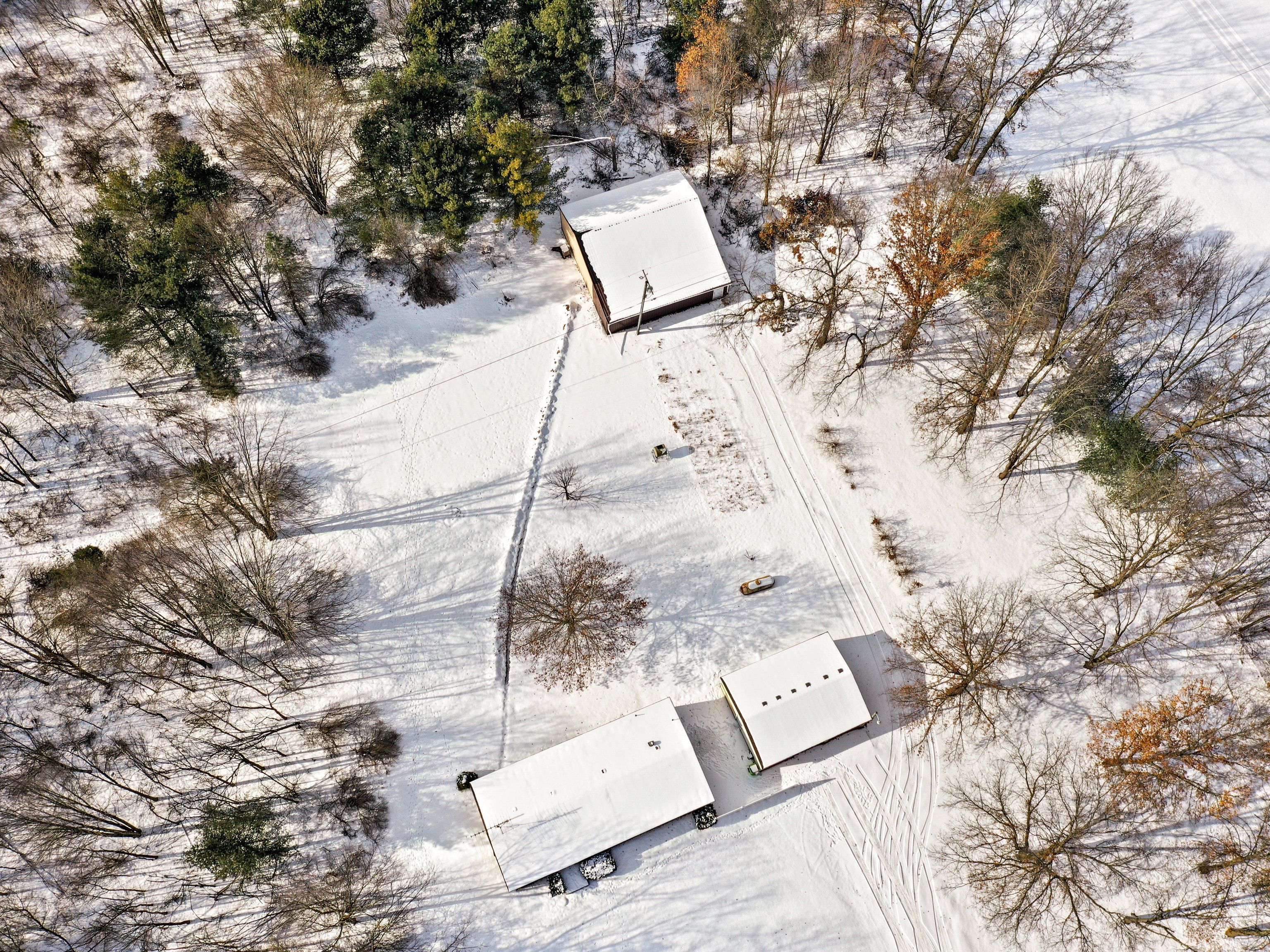 2185 ARMOND Road