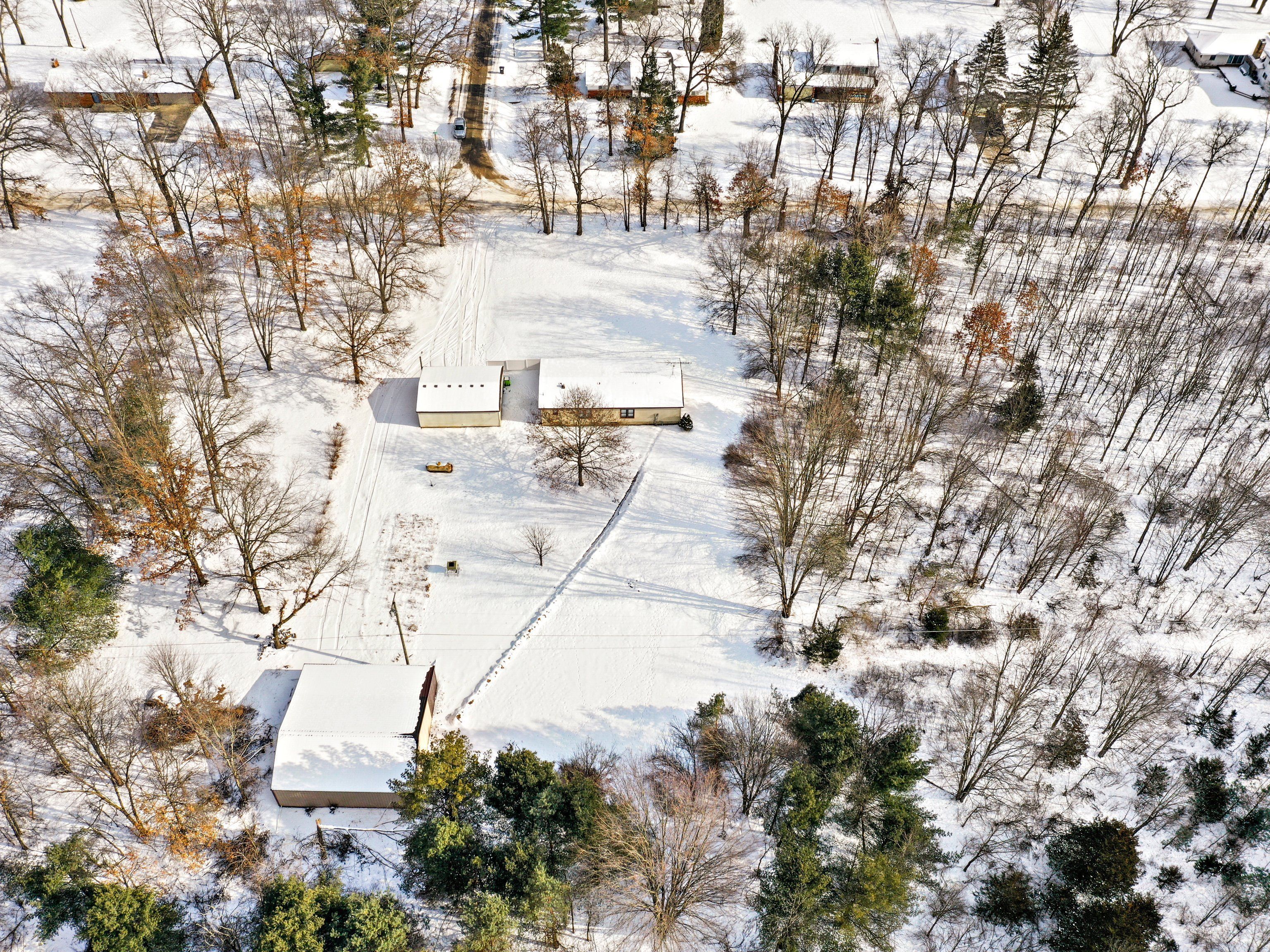 2185 ARMOND Road