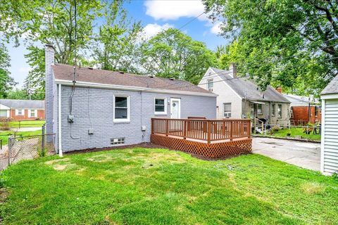 A home in Harper Woods